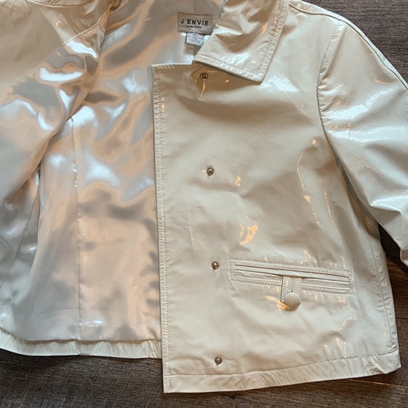 Vintage J'Envie Cream Patent Leather Moto Jacket - Picture 10 of 16
